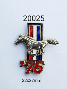 20025 Mustang 1976 Lapel Pin / Badge