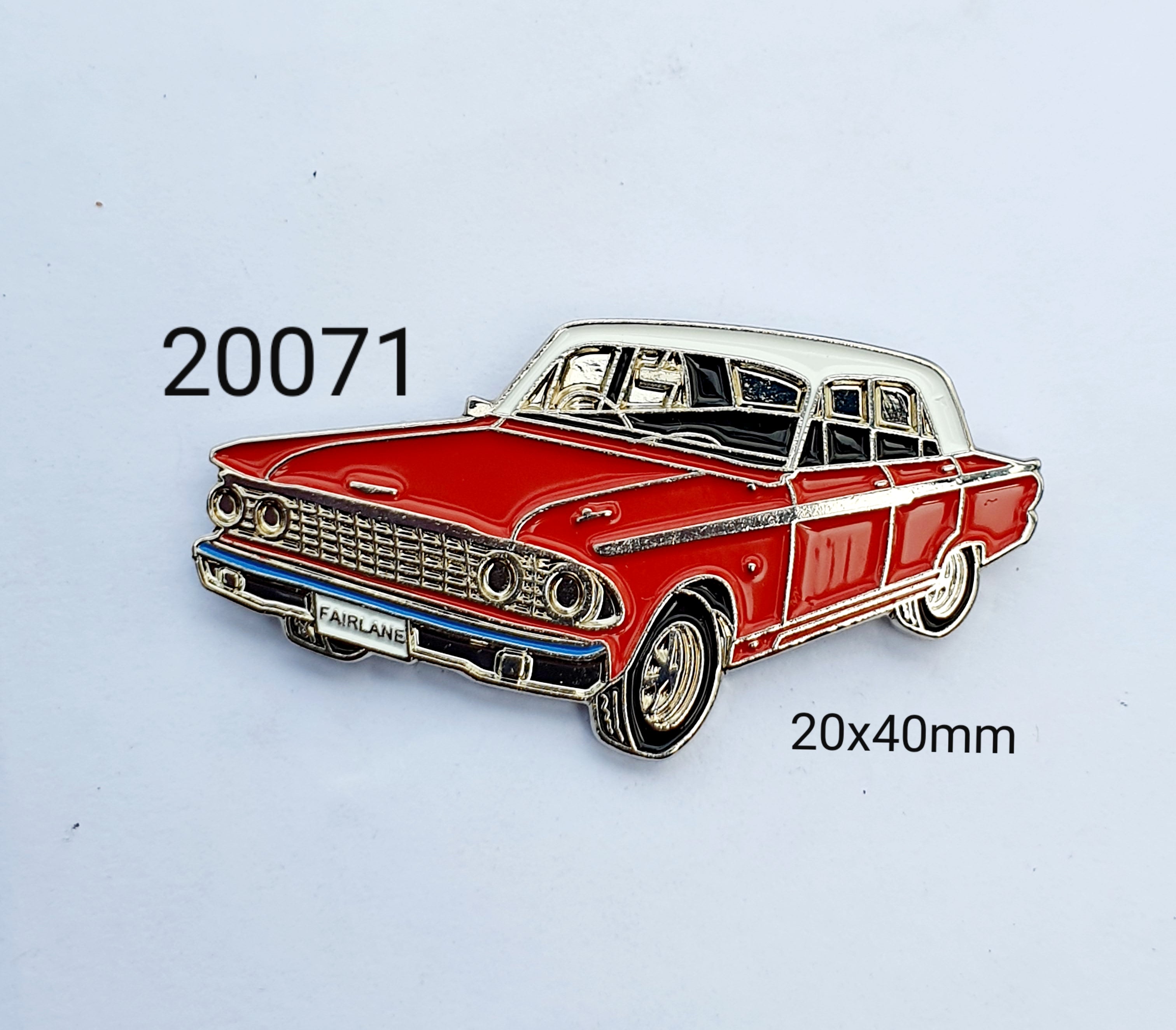 20071 Compact Sedan Lapel Pin / Badge