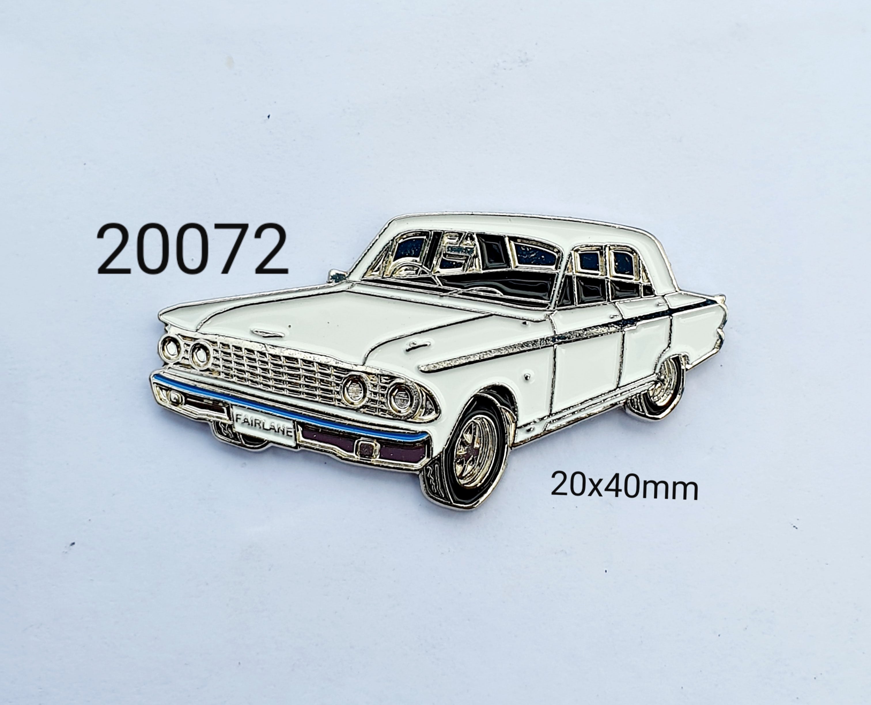 20071 Compact Sedan Lapel Pin / Badge