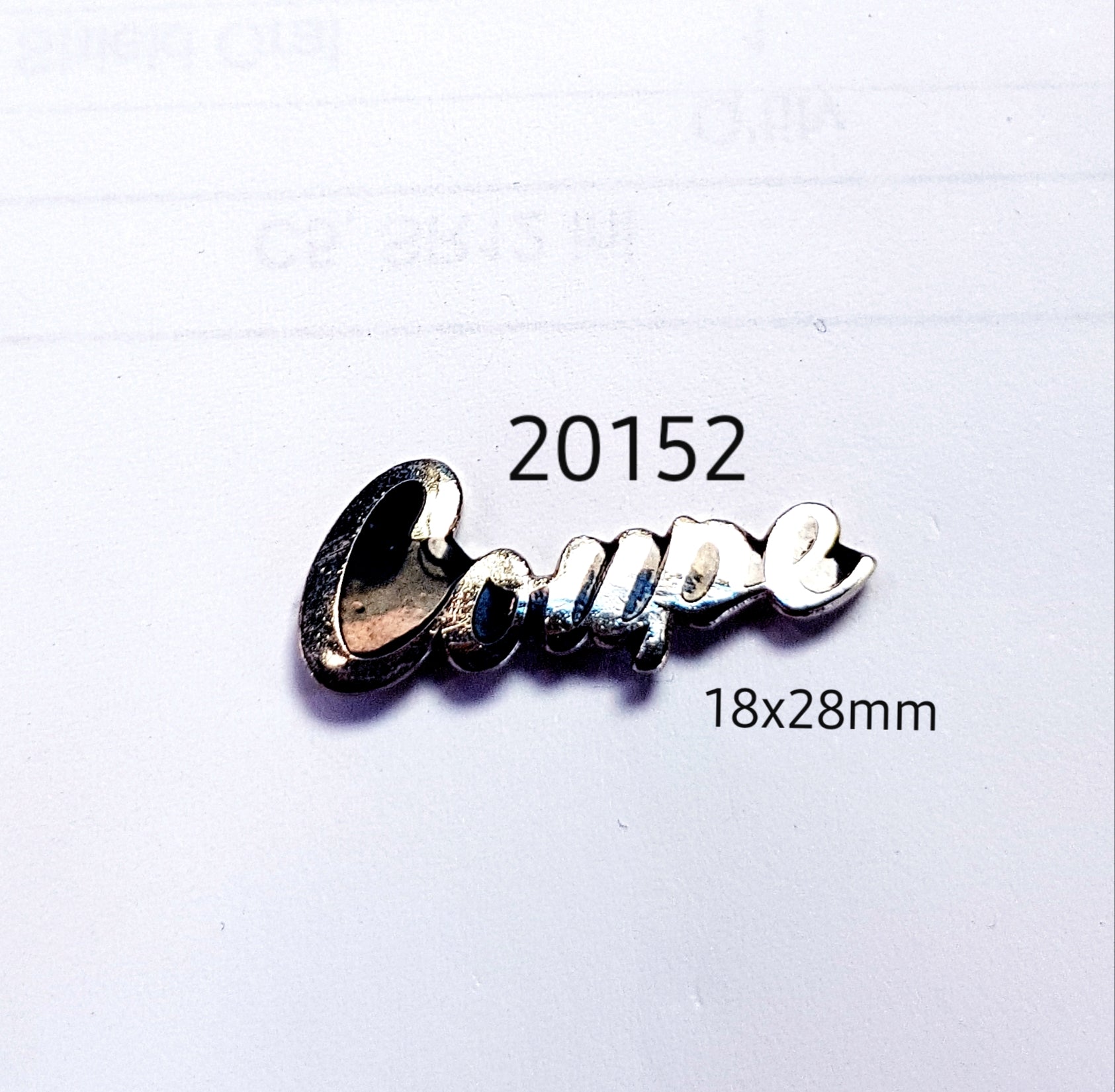 20152 Coupe Script Lapel Pin / Badge