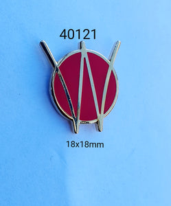 40121 Willy W Lapel Pin / Badge