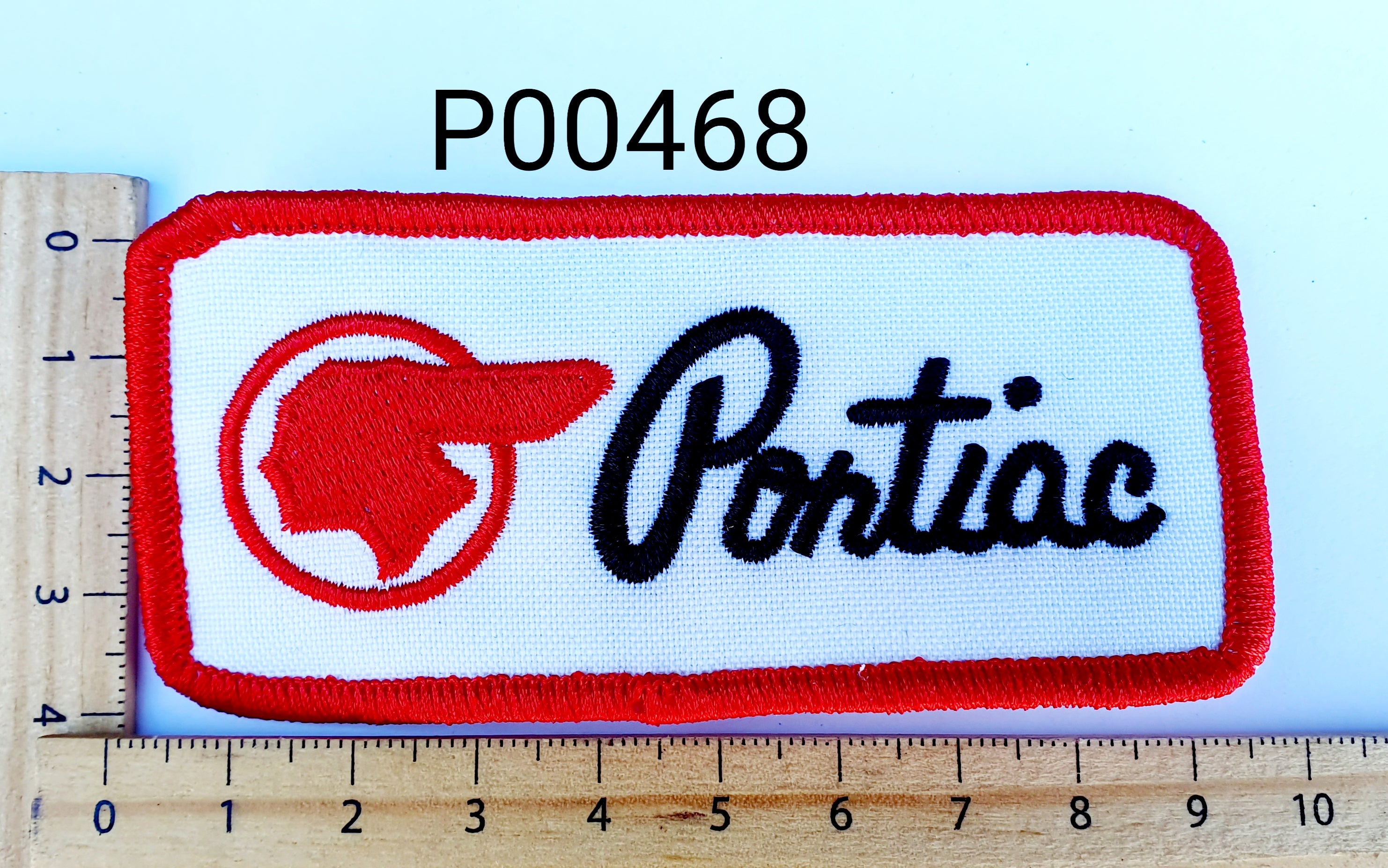 P00468 Pontiac Rect Iron On Cloth Patch