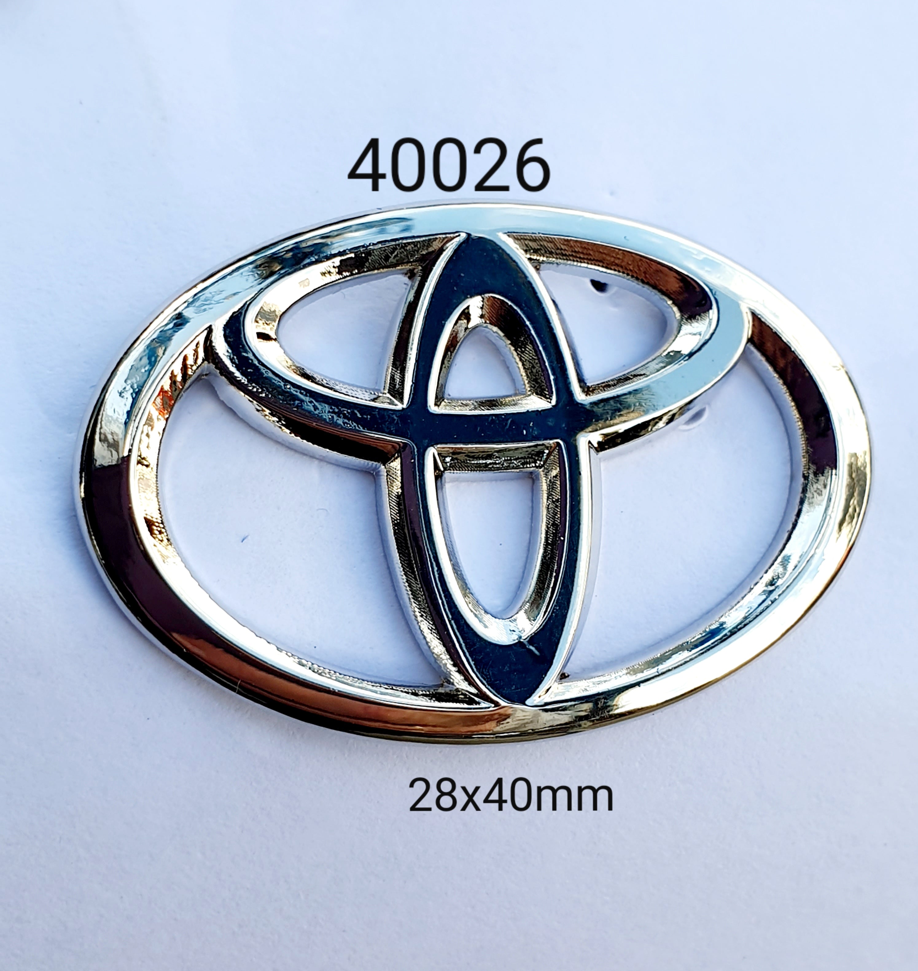 40026 Toyota Logo Lapel Pin / Badge