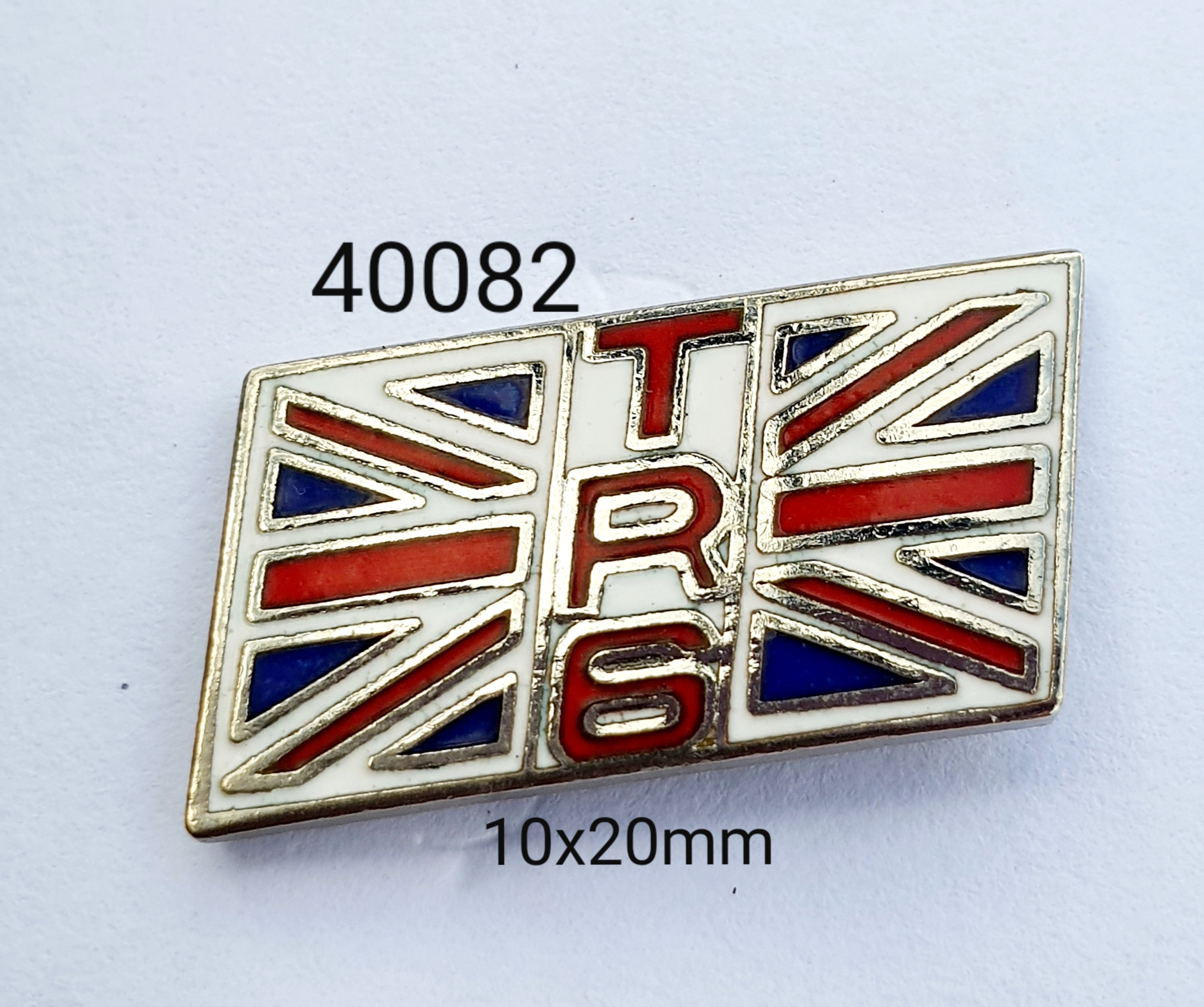 40082 Triumph TR6 Rectangle Lapel Pin / Badge