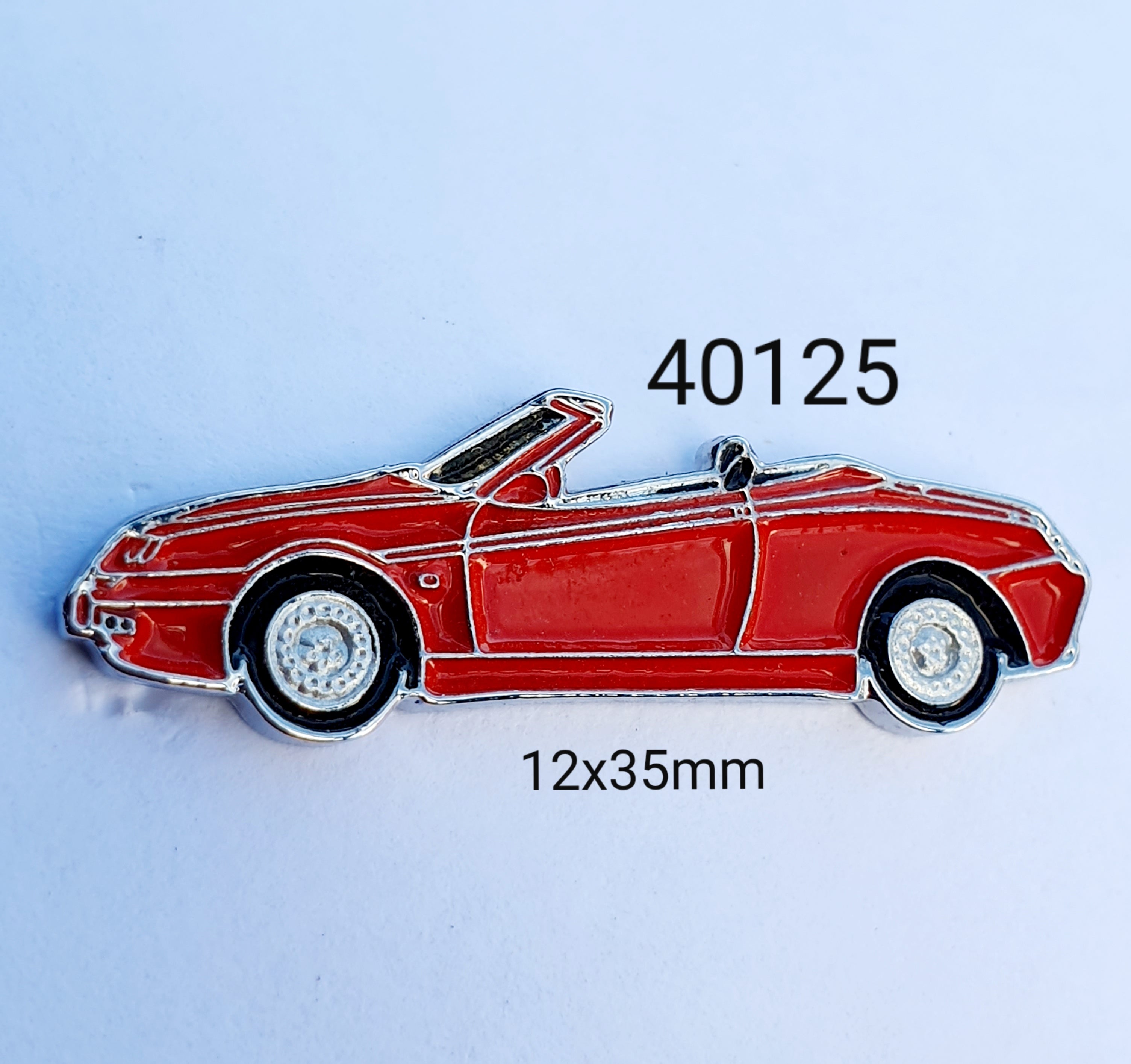 40125 Alfa Romeo Spider Lapel Pin / Badge