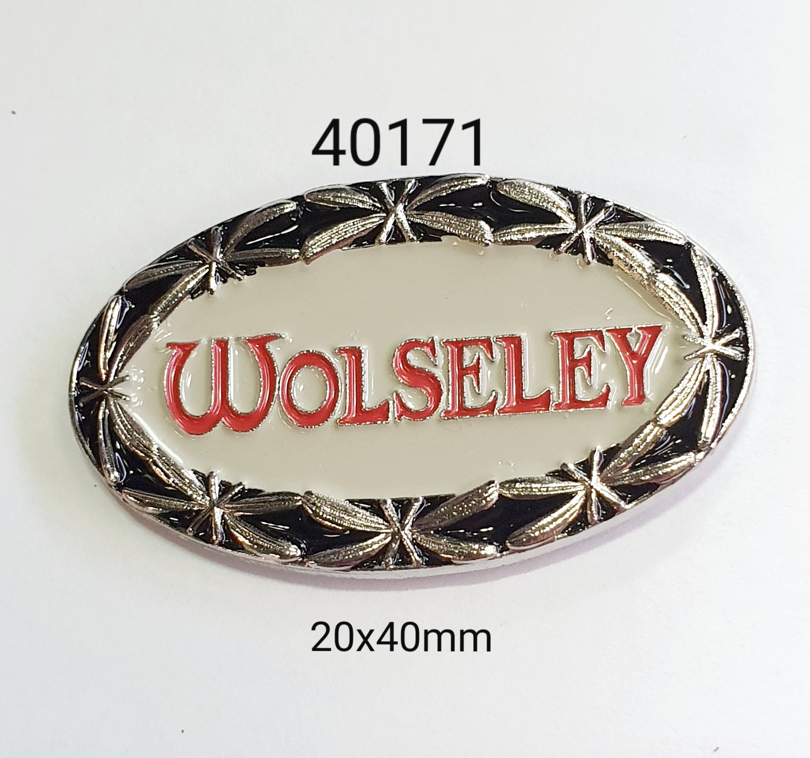 40171 Wolseley Cream Lapel Pin / Badge