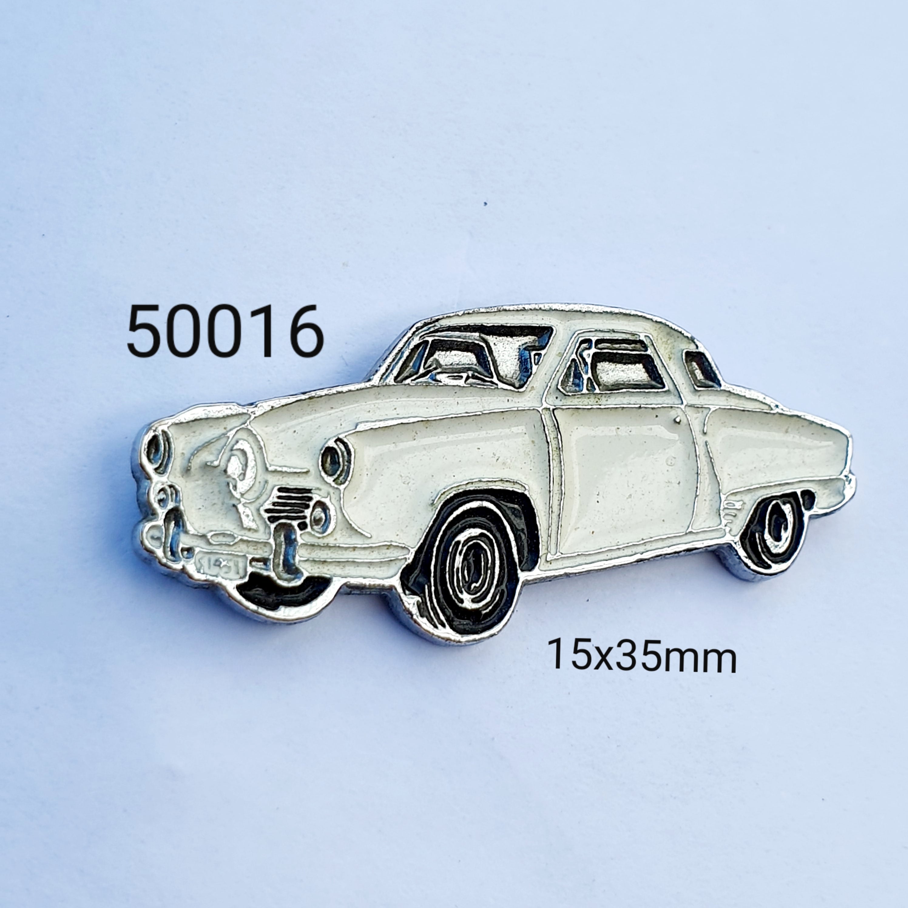 50016 Studebaker Commander 1951 Lapel Pin / Badge