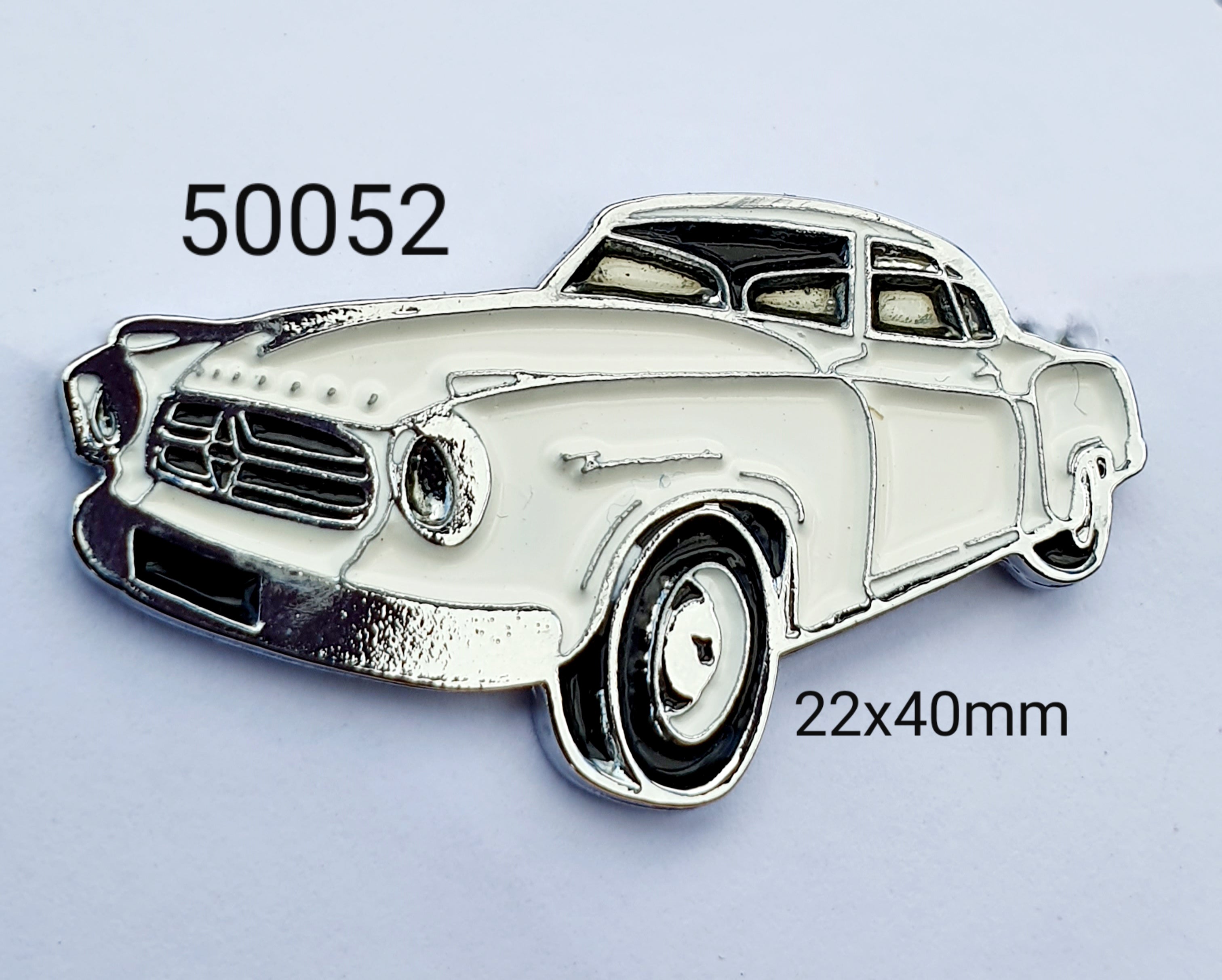 50052 Borgward Isabella Coupe Lapel Pin / Badge