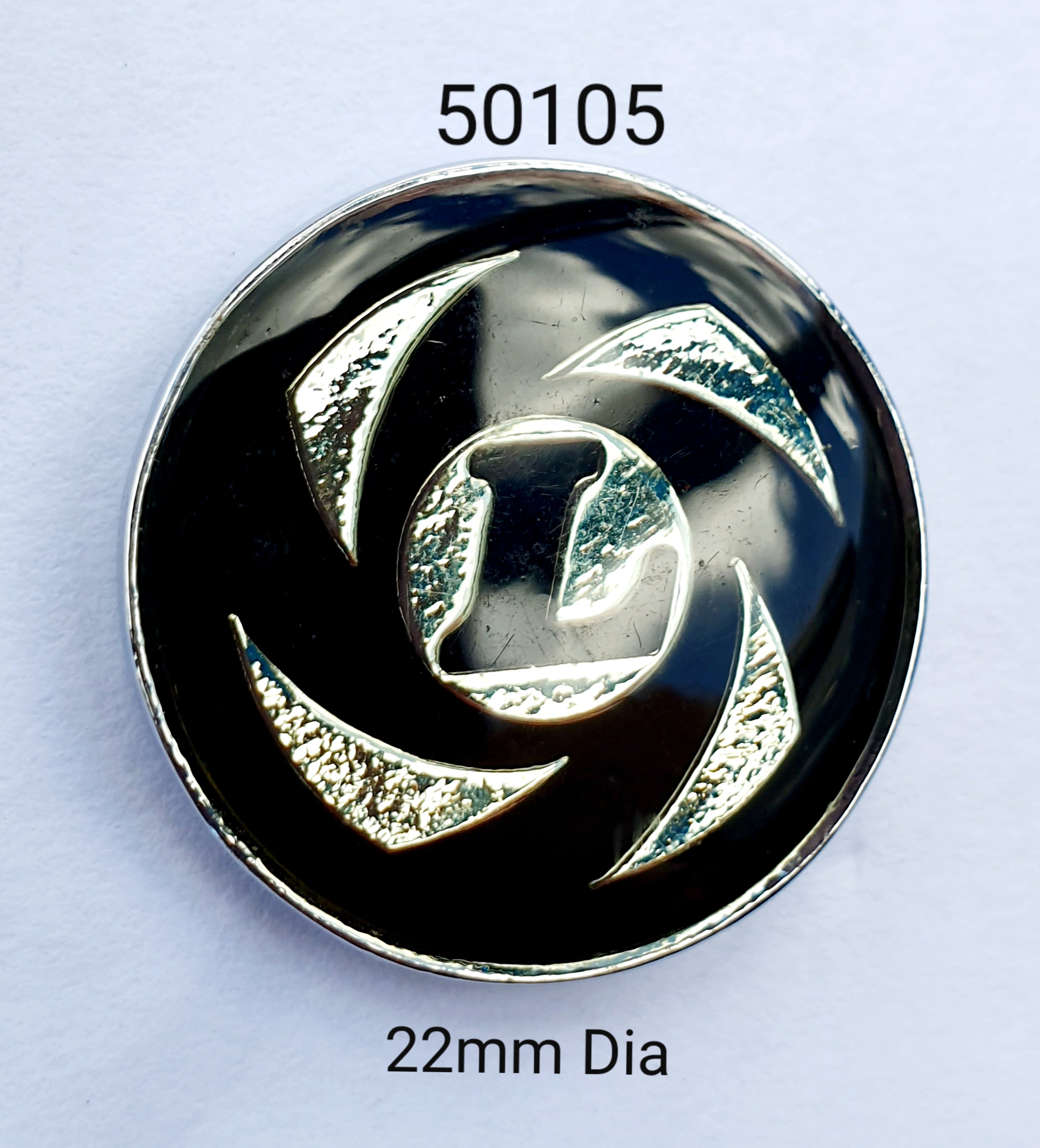 50105 'L' Leyland Round Lapel Pin / Badge