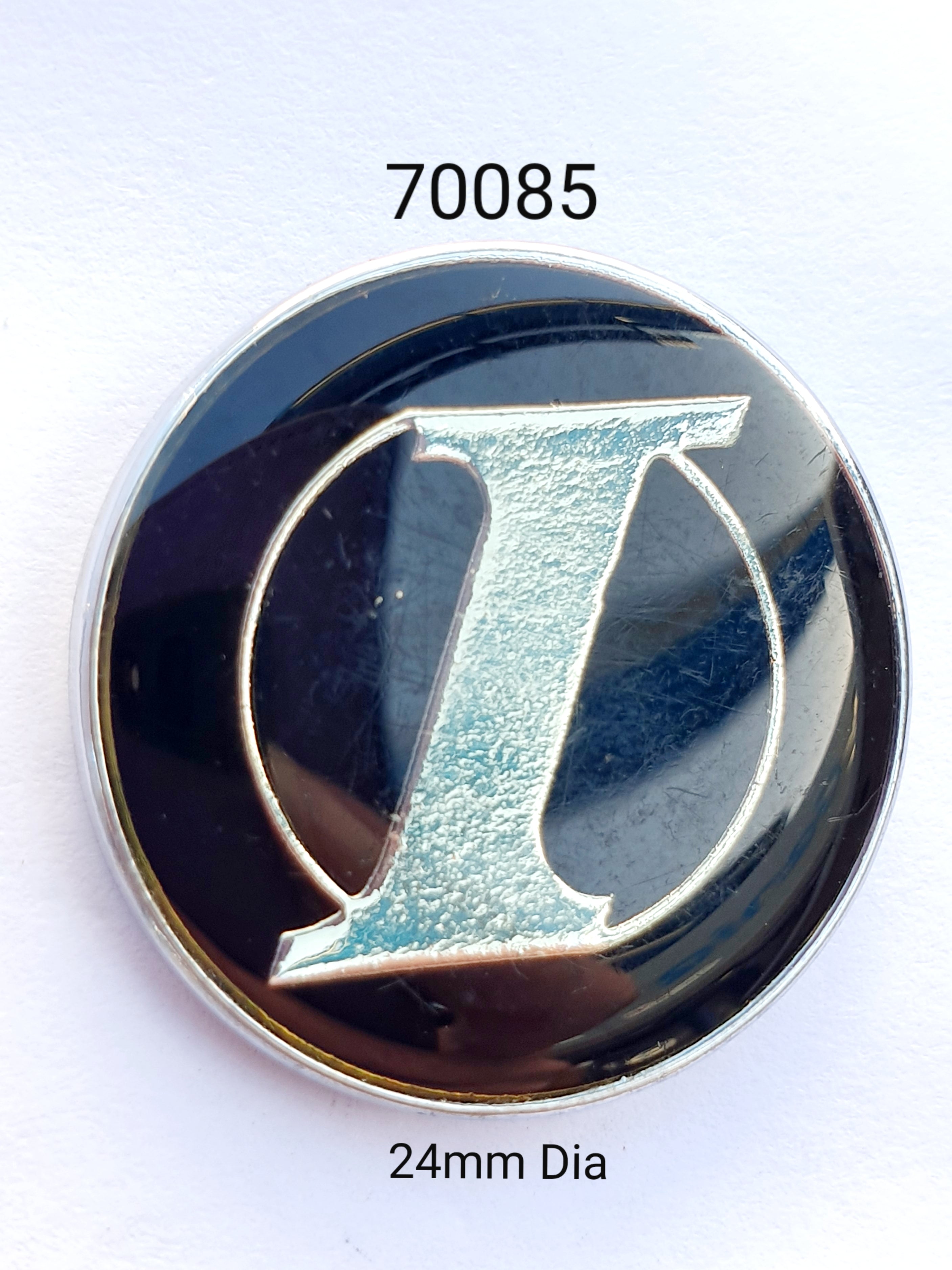 70085 'I' Isky Cams Grill Lapel Pin / Badge