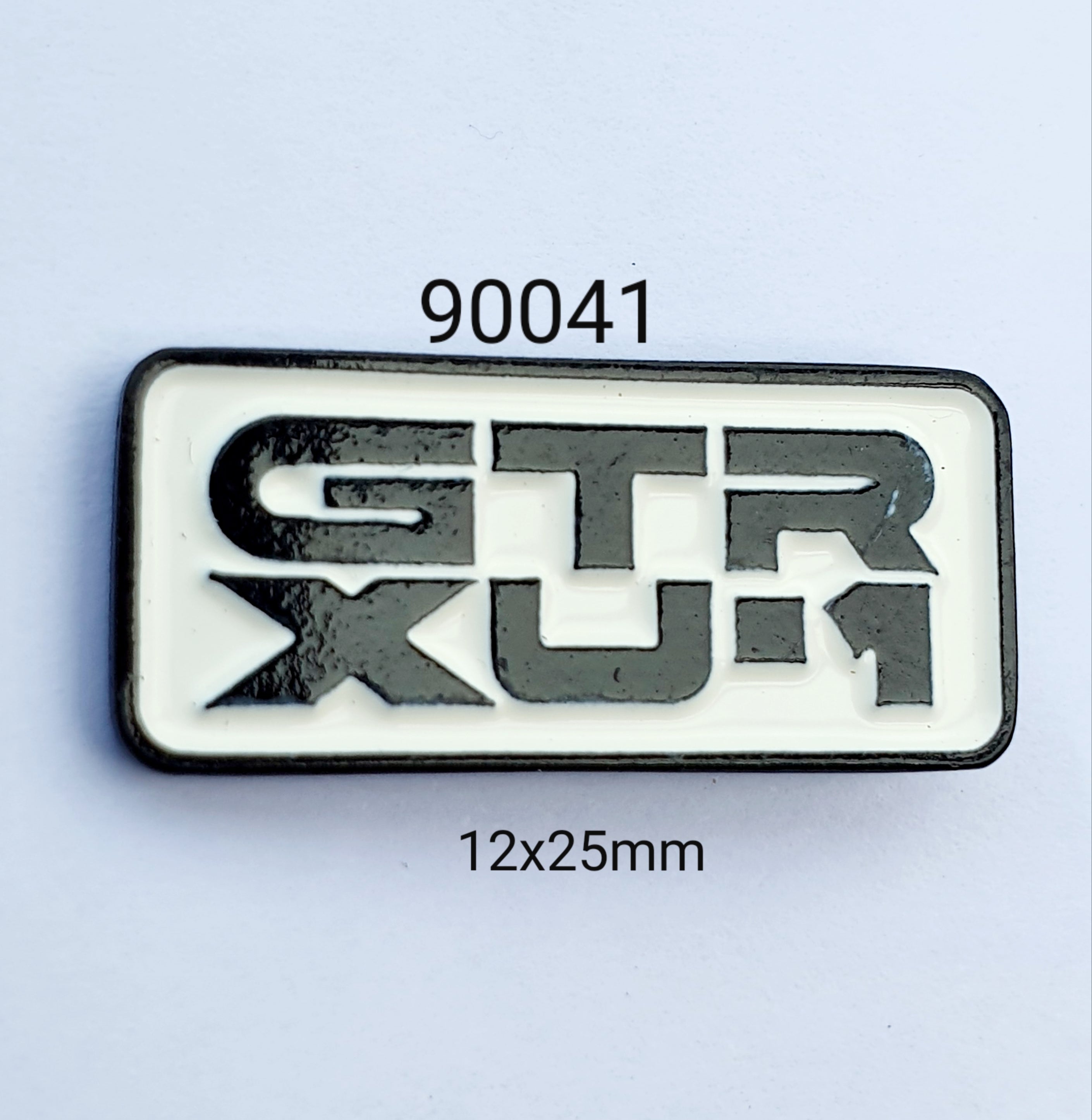 90041 GTR XU1 Rect Lapel Pin / Badge