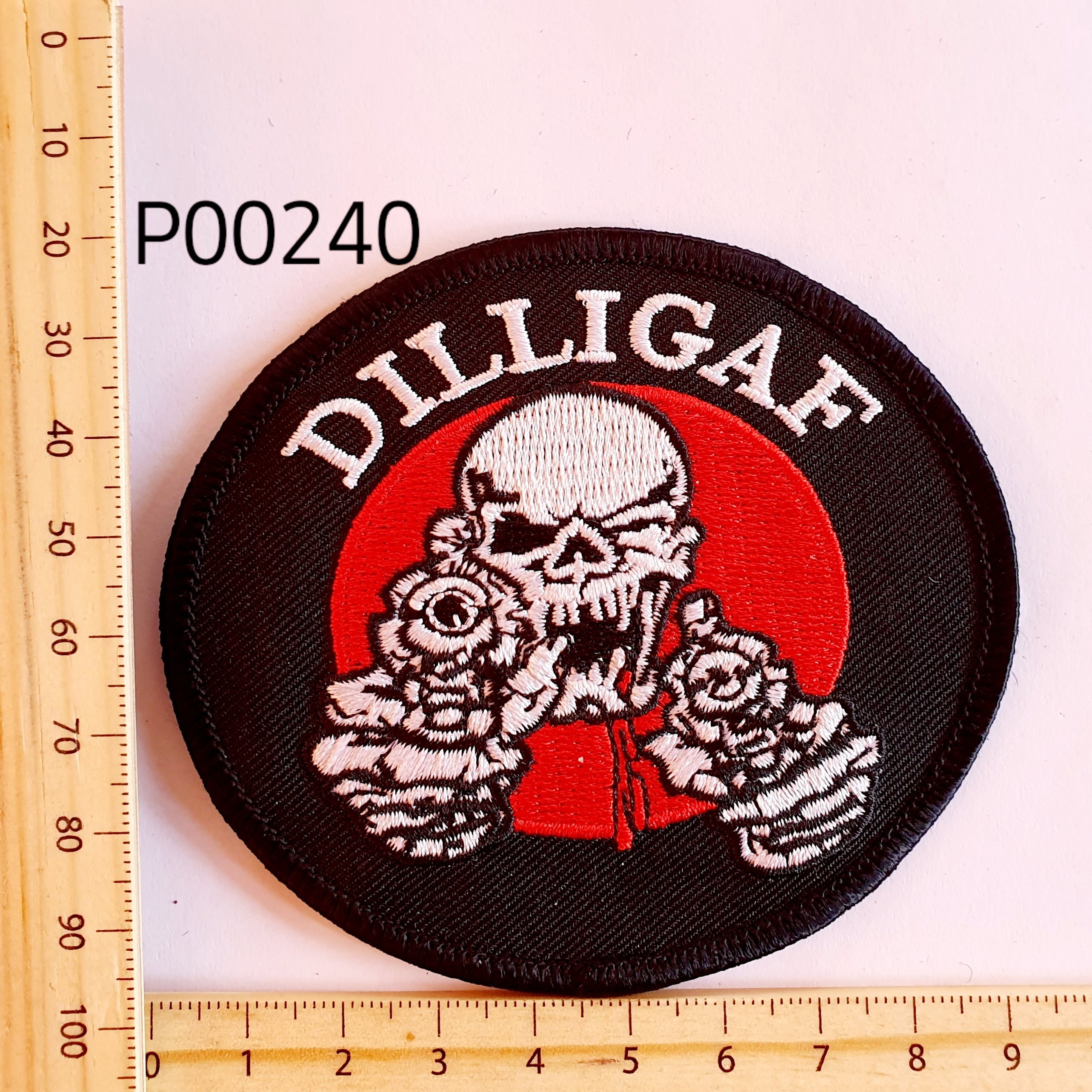 P00240 DILLIGAF Cloth Patch