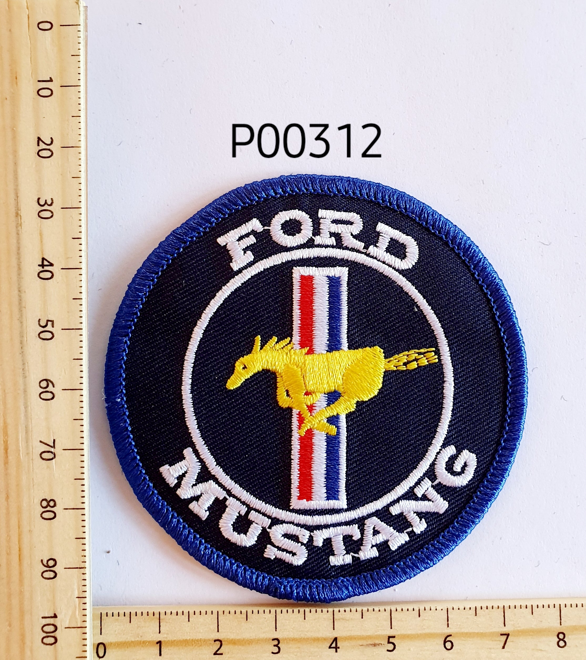 P00312 Mustang Blue Round Iron On Cloth Patch