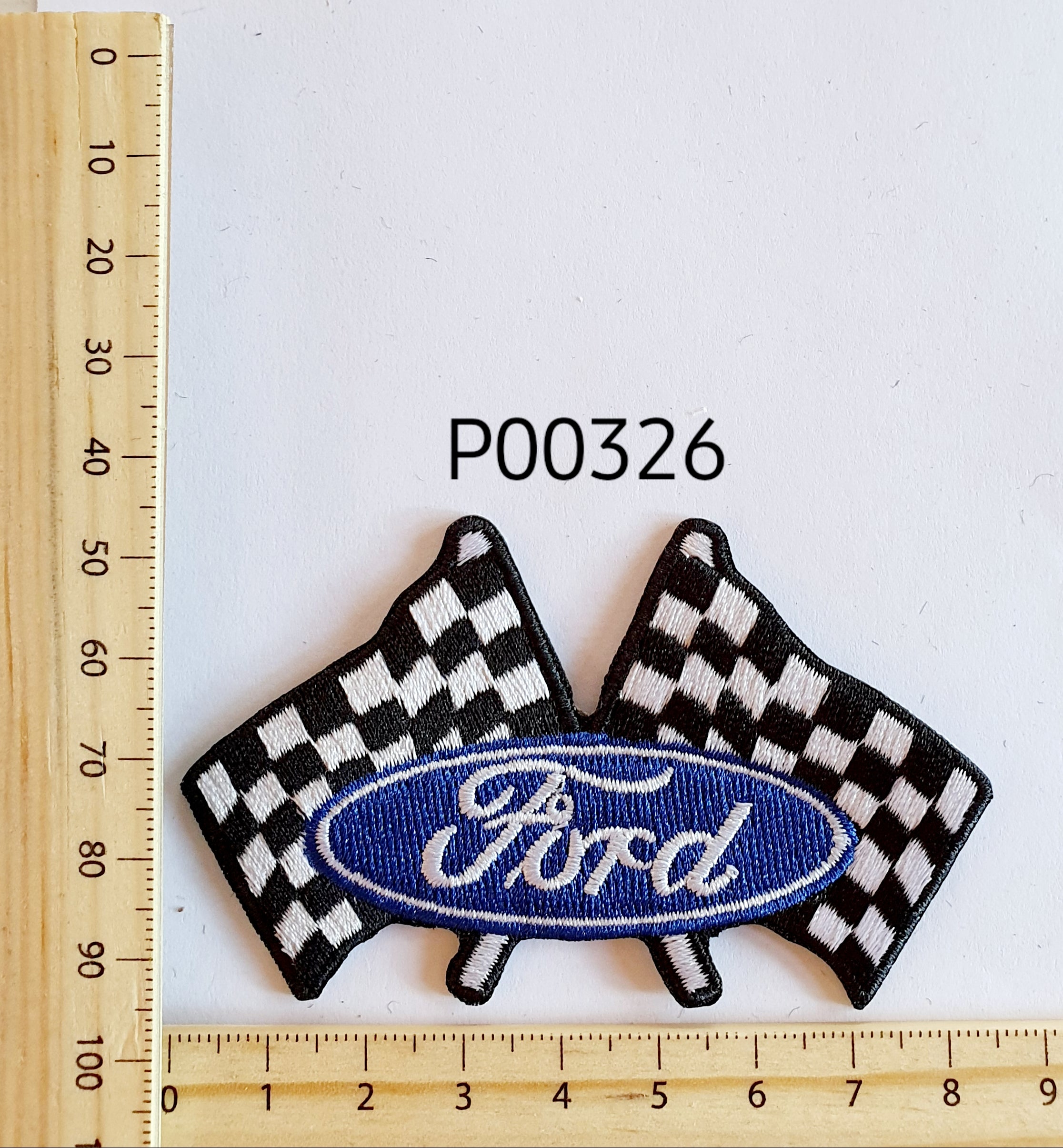 P00326 Ford Racing Flags Iron On Cloth Patch