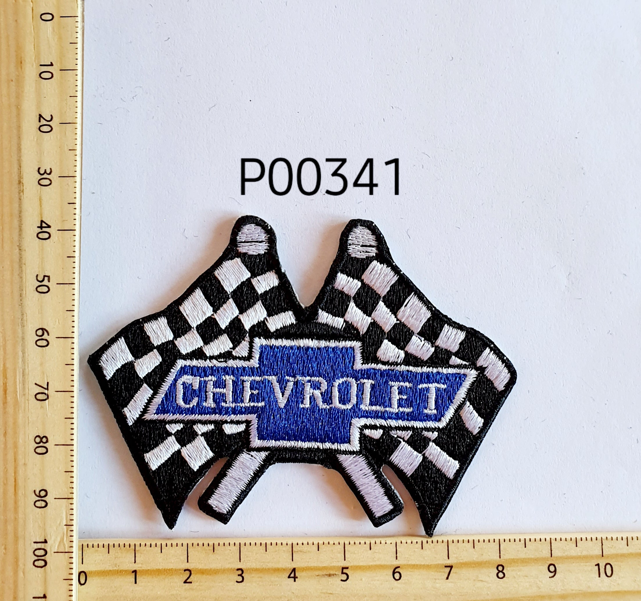 P00341 Chevrolet Race Flags Iron On Cloth Patch