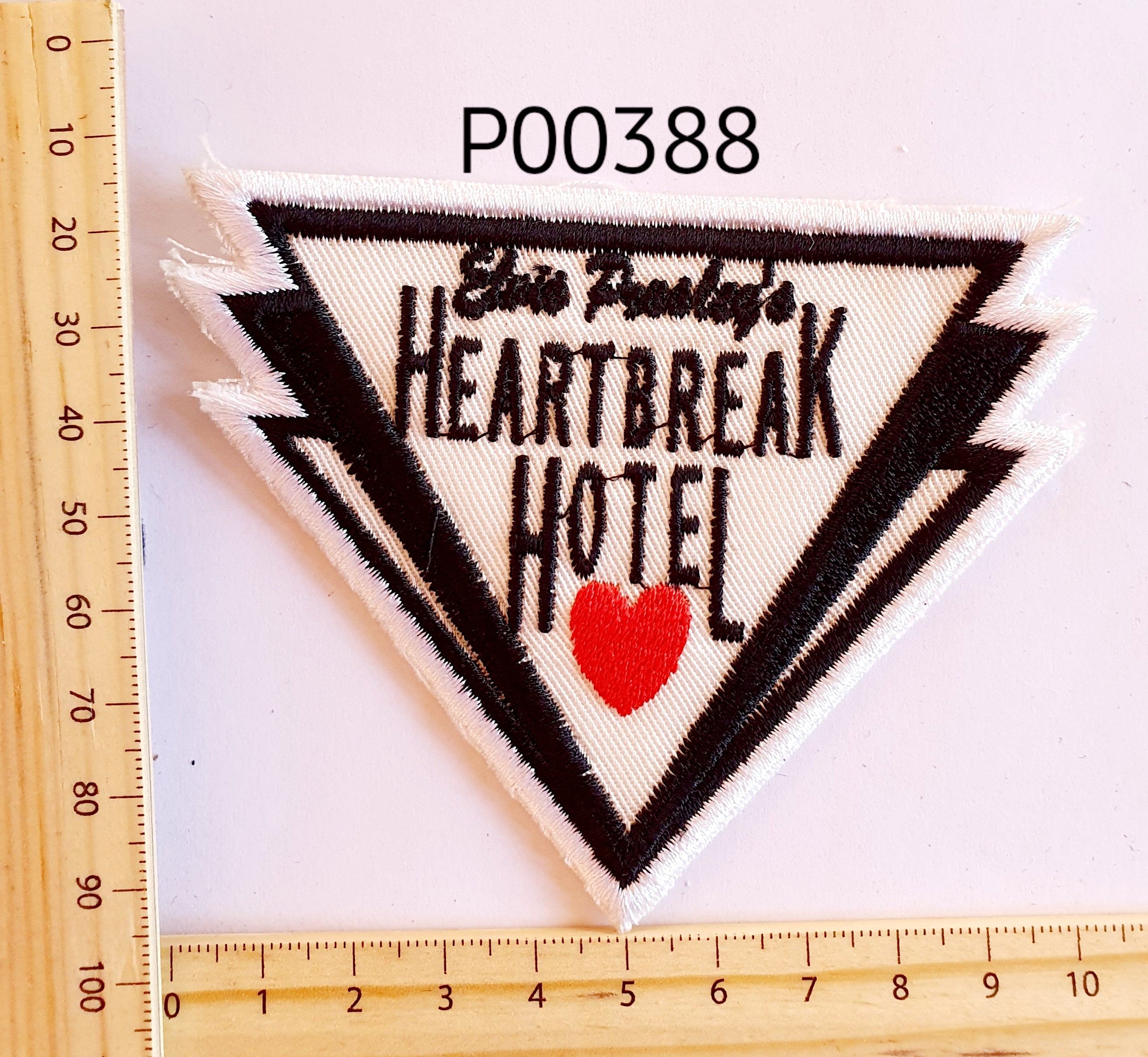 P00388 Heartbreak Hotel Iron On Cloth Patch